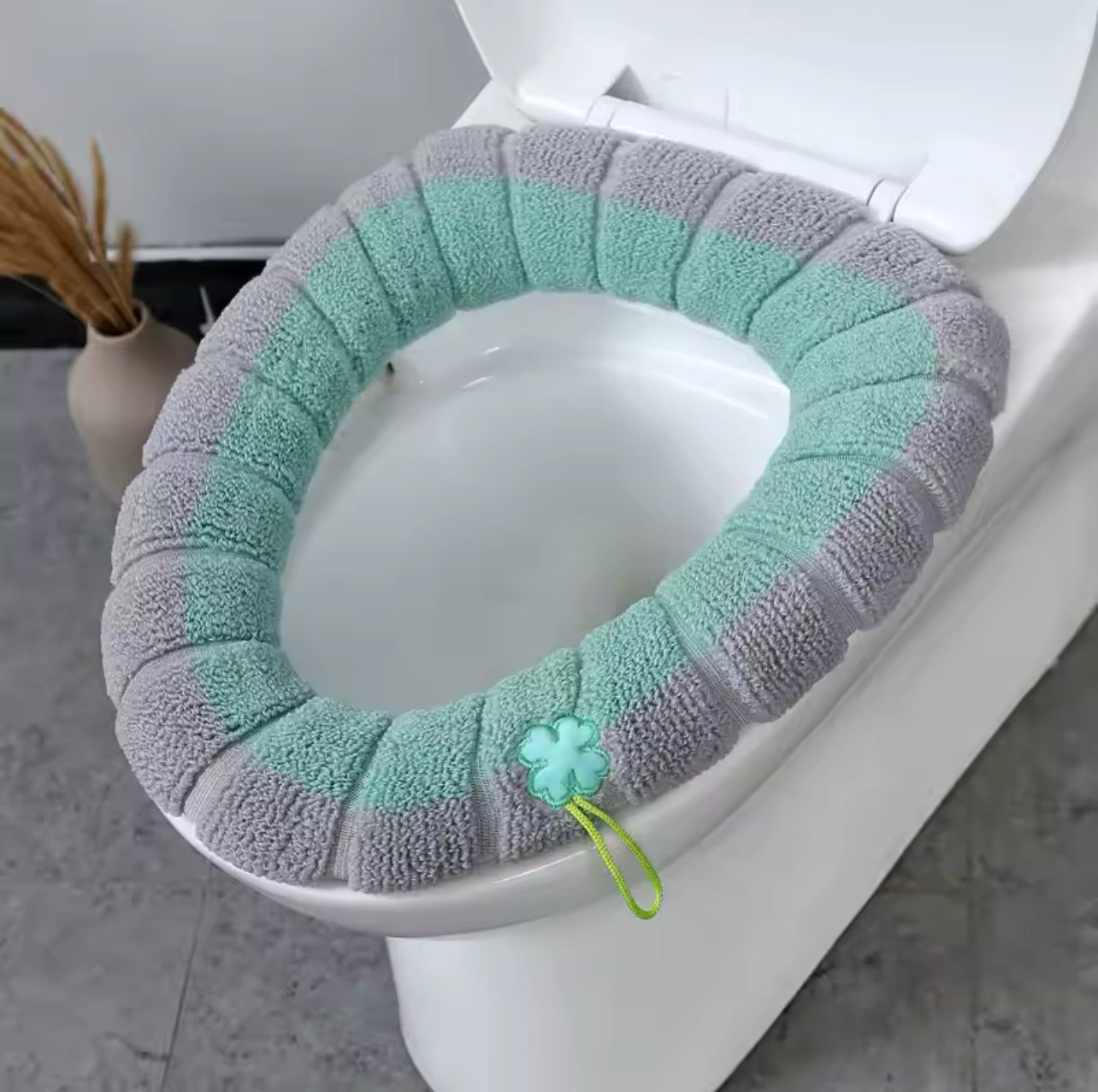 CLOUDYDEALS™ Toilet Seat Cover